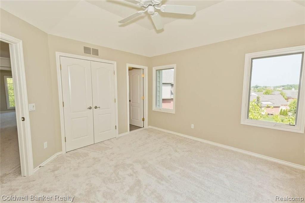 5329 Keswick Court Rochester, MI 48306 - Photo 30 of 64