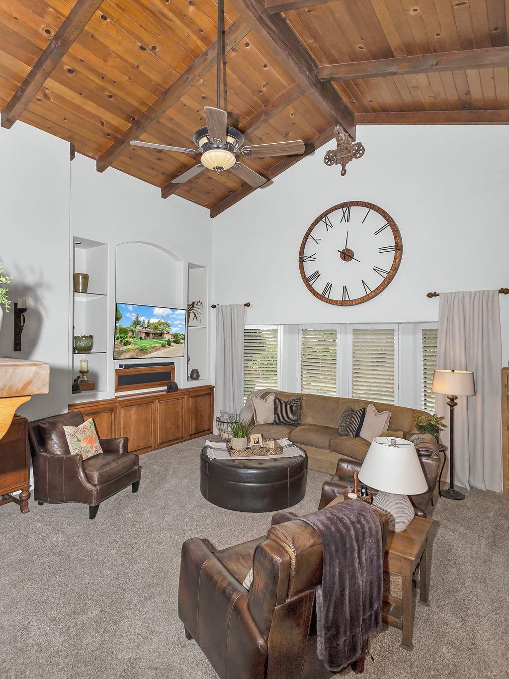1749 Carignane Way Escalon, CA 95320 - Photo 6 of 71