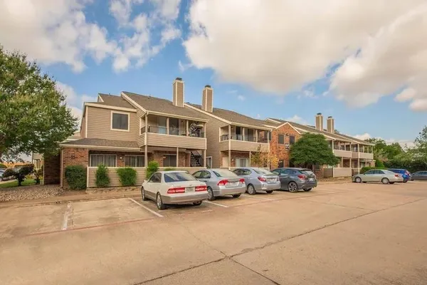 a car parked in front of a building