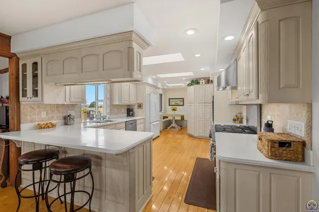 $599,999 | 845 C Street, Centralia, KS 66415