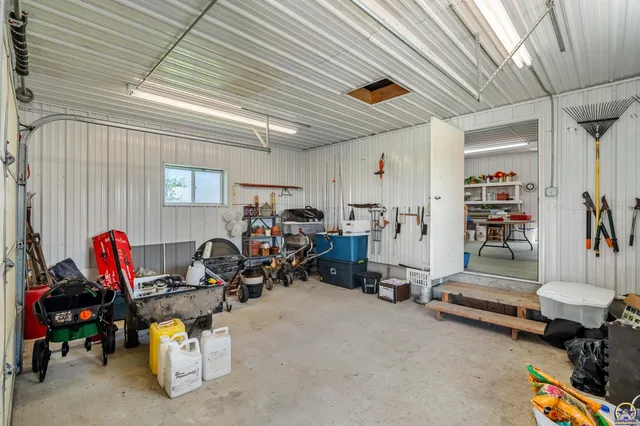 $599,999 | 845 C Street, Centralia, KS 66415