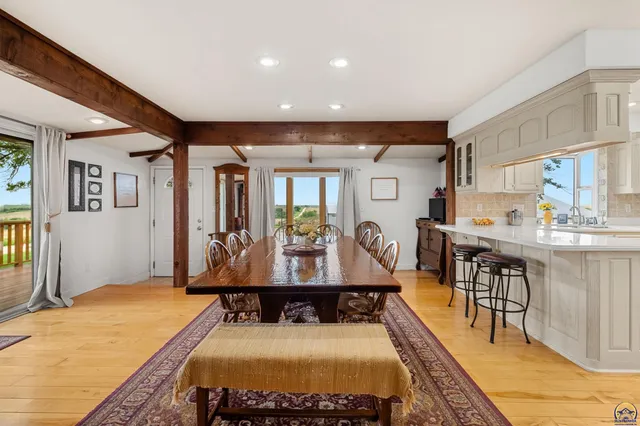 $599,999 | 845 C Street, Centralia, KS 66415