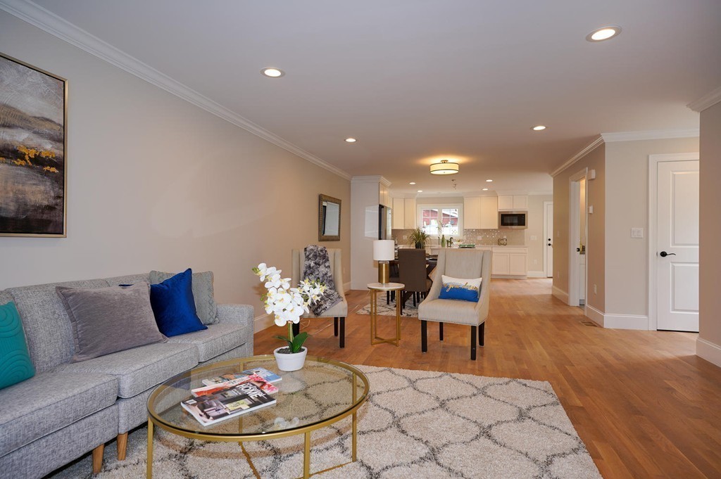 28 Argyle Road, Unit 28 Arlington, MA 02476 - Photo 4 of 28 Gallery Image 4