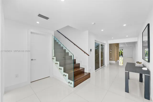 $3,000,000 | 45 Southwest 19th Road, Miami, FL 33129