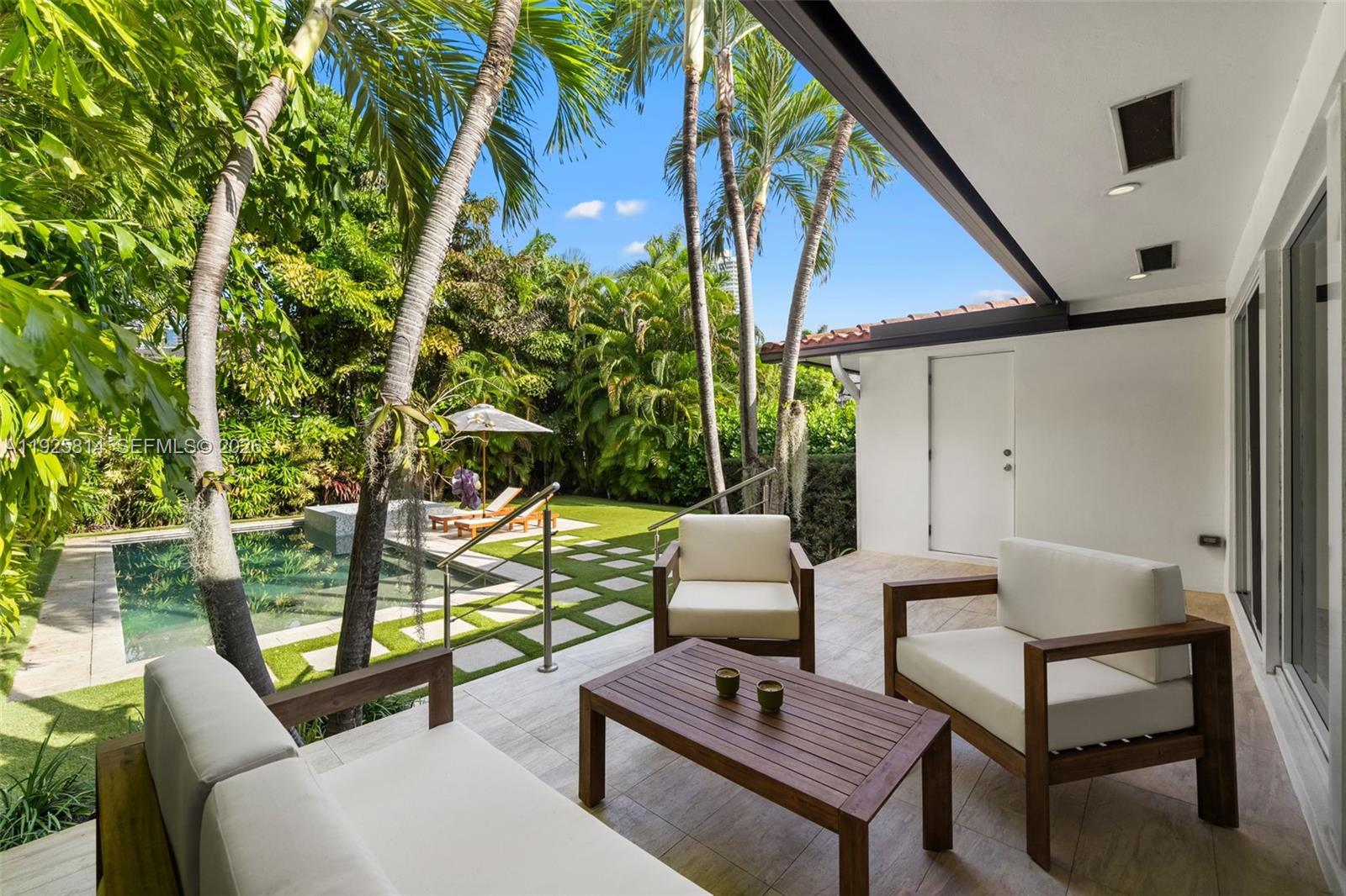 45 Southwest 19th Road Miami, FL 33129 - Photo 3 of 56