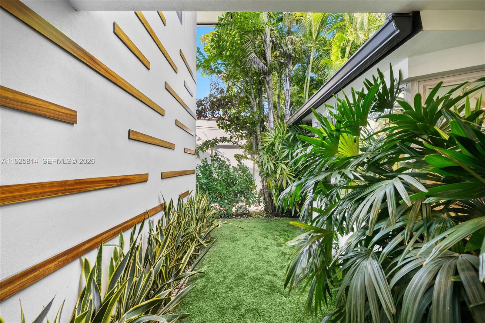 45 Southwest 19th Road Miami, FL 33129 - Photo 47 of 56 ZEN GARDEN