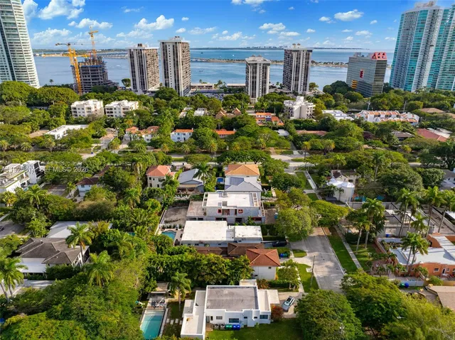 $3,000,000 | 45 Southwest 19th Road, Miami, FL 33129