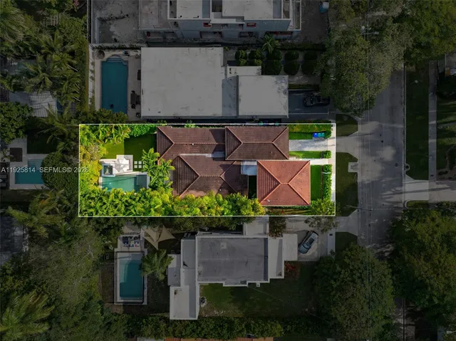 $3,000,000 | 45 Southwest 19th Road, Miami, FL 33129