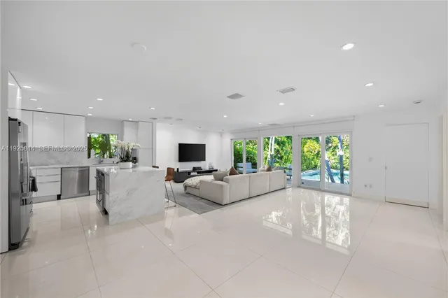 $3,100,000 | 45 Southwest 19th Road, Miami, FL 33129