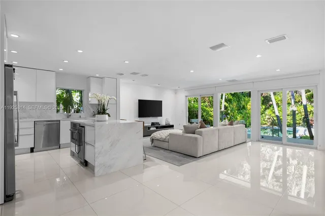 $3,100,000 | 45 Southwest 19th Road, Miami, FL 33129
