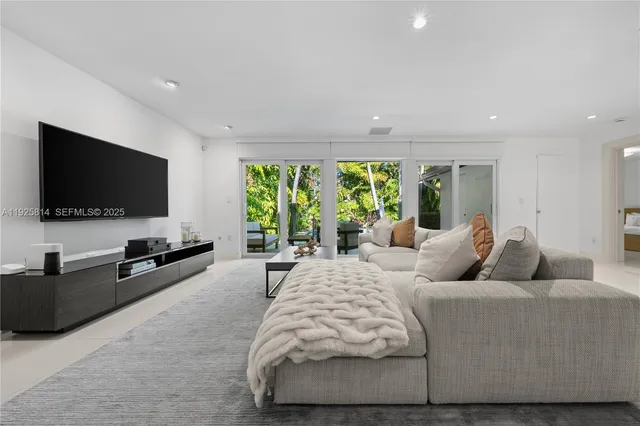 $3,100,000 | 45 Southwest 19th Road, Miami, FL 33129