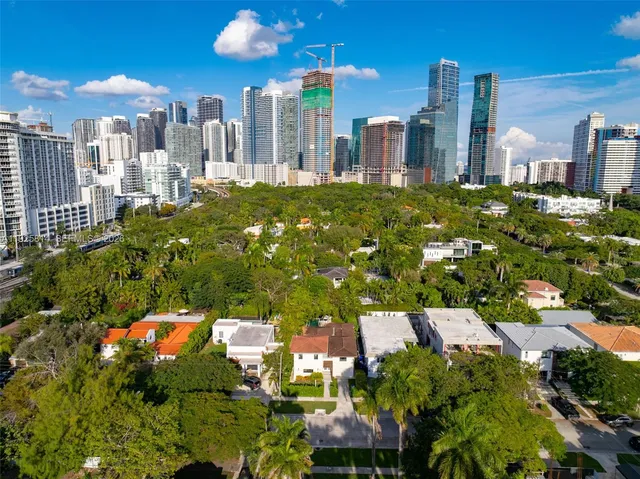$3,000,000 | 45 Southwest 19th Road, Miami, FL 33129