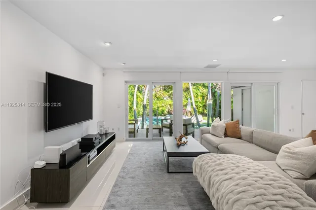 $3,100,000 | 45 Southwest 19th Road, Miami, FL 33129