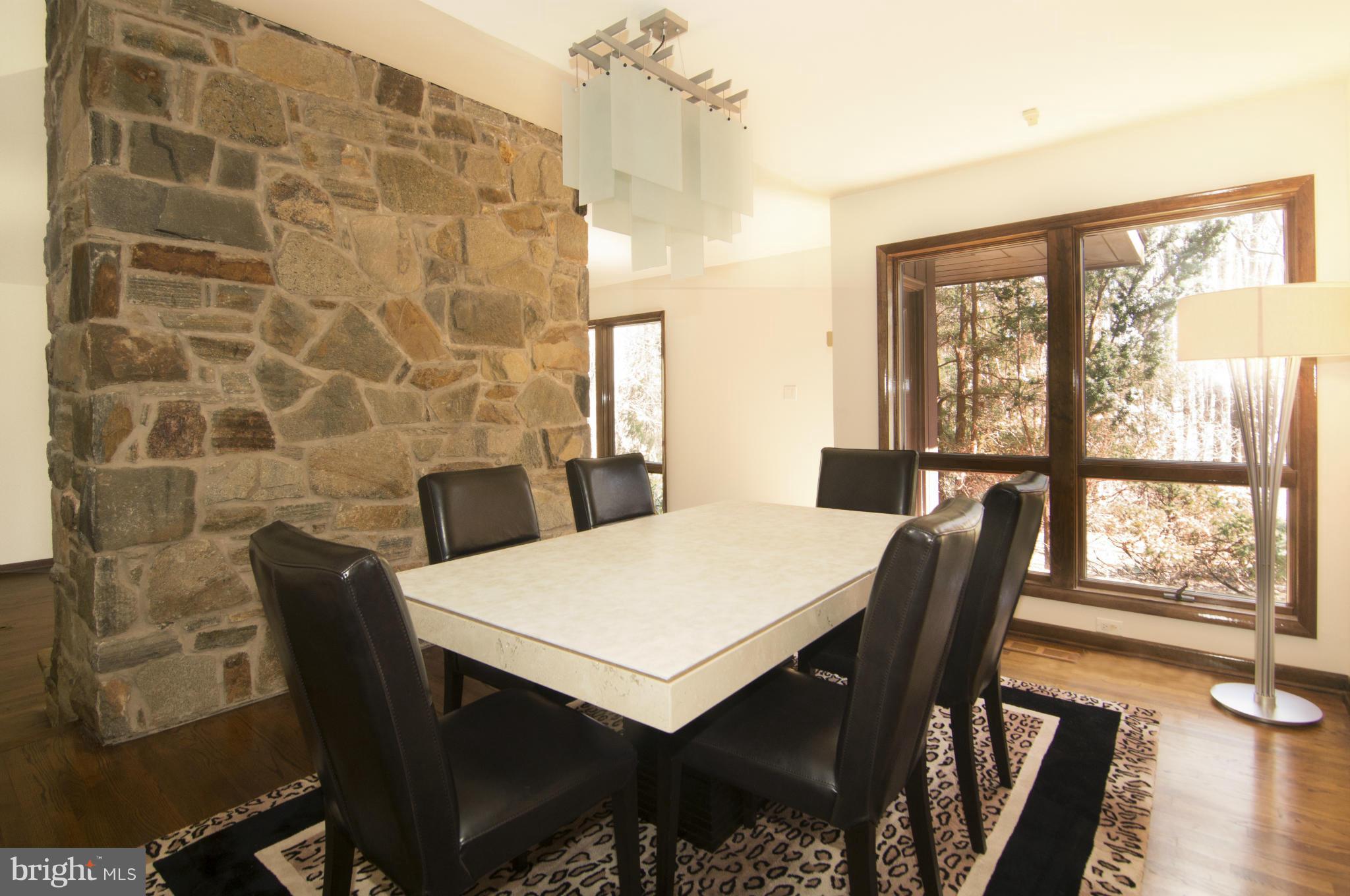 13815 Cuba Road Cockeysville, MD 21030 - Photo 12 of 30 Dining Room
