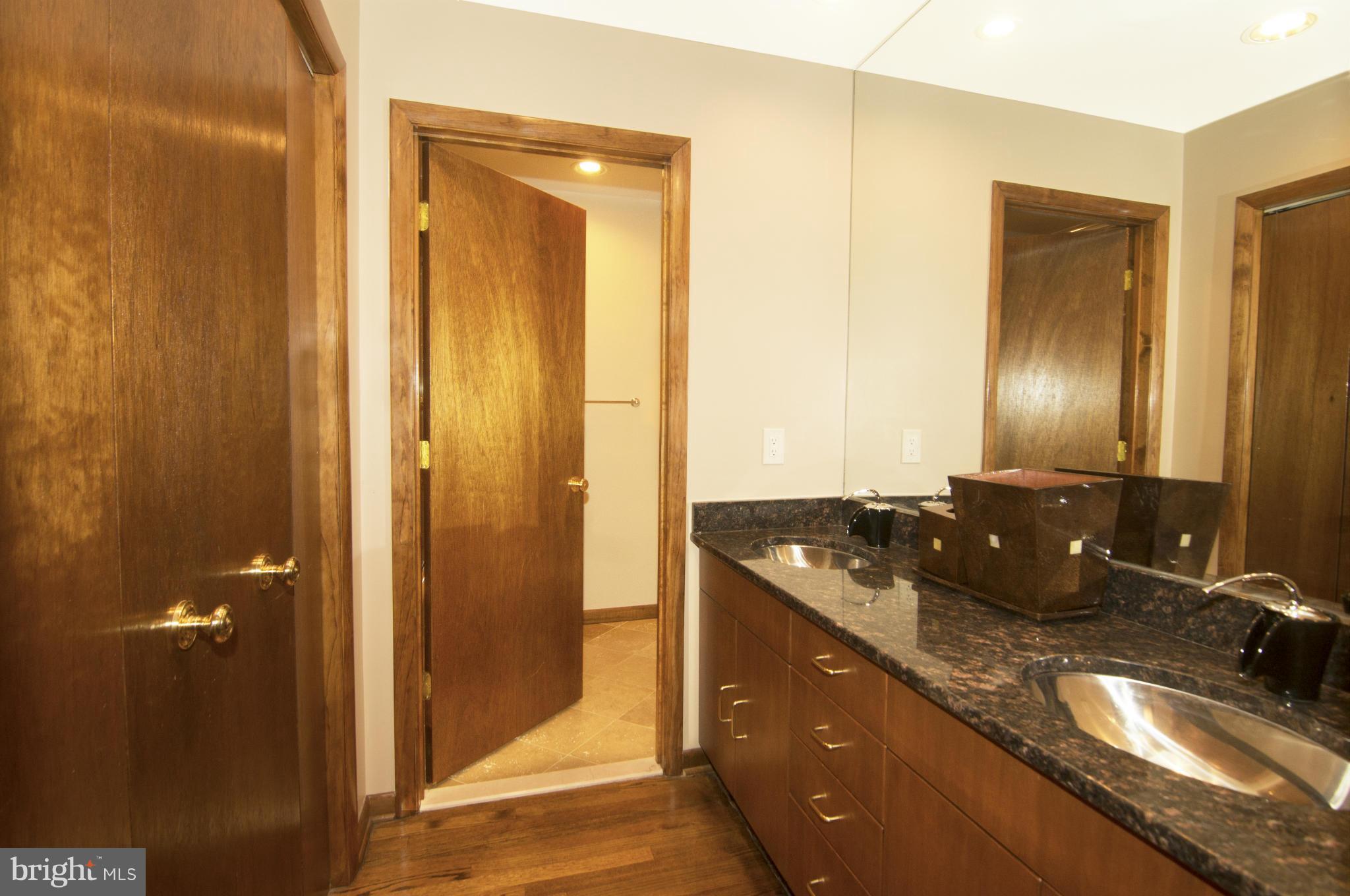 13815 Cuba Road Cockeysville, MD 21030 - Photo 22 of 30 Bath