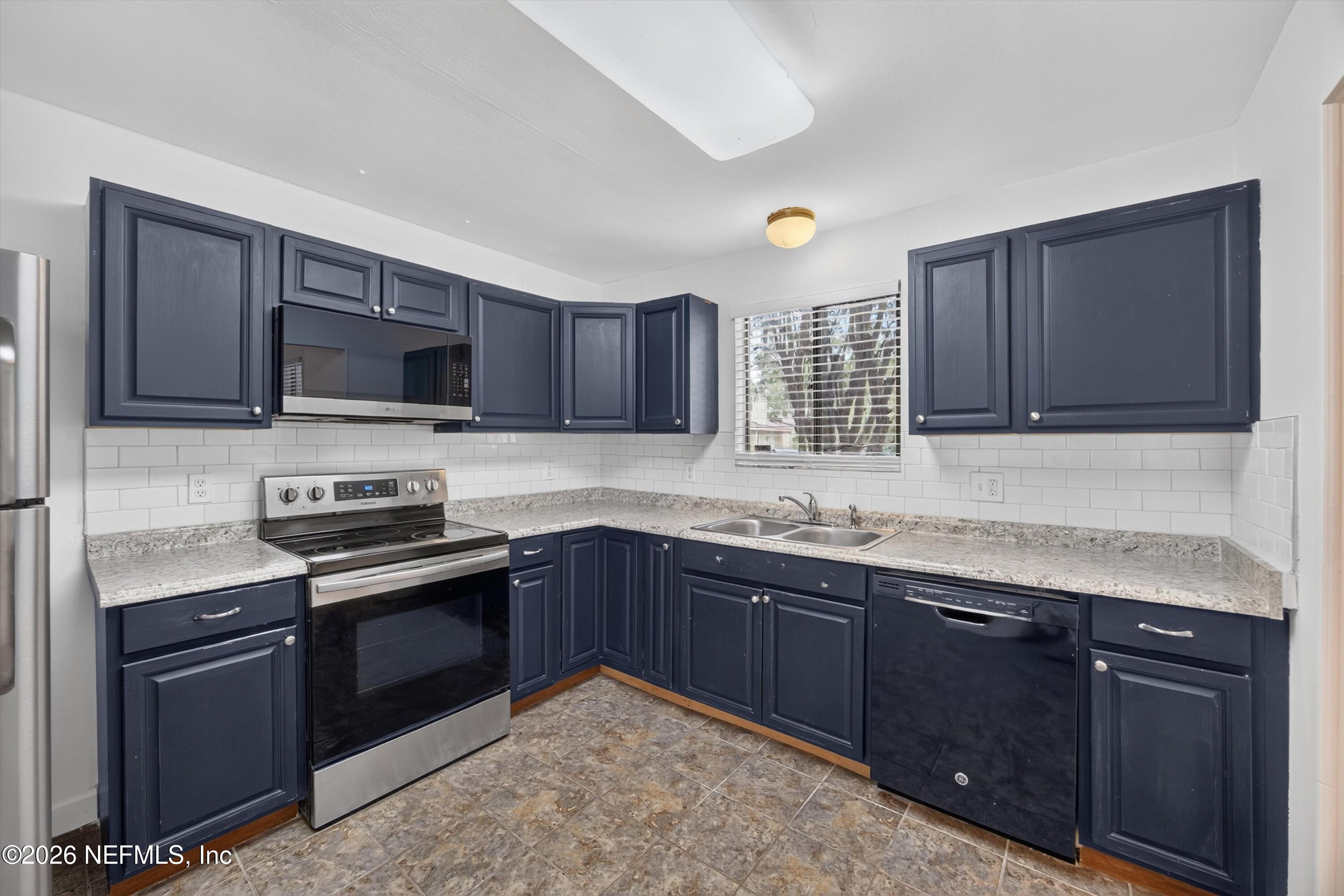 3801 Crown Point Road, Unit 2061 Jacksonville, FL 32257 - Photo 12 of 36 12-3801 Crown Point Rd-26