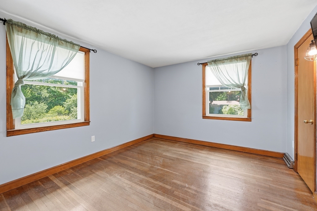 88 Roy Street Ludlow, MA 01056 - Photo 17 of 36