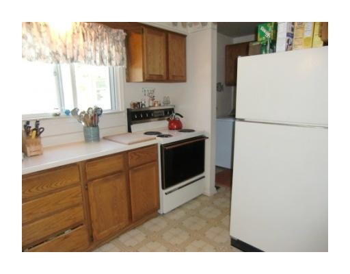 3385 Beaumont Road Ann Arbor, MI 48105 - Photo 4 of 10 Photo 4