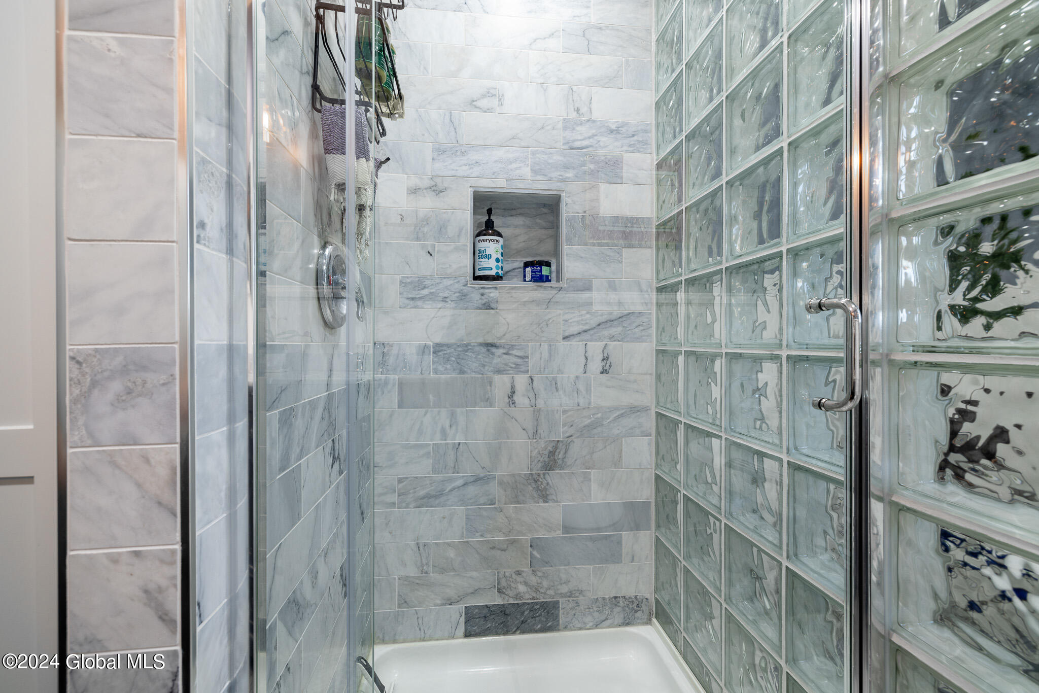 34 Delmar Place Bethlehem, NY 12054 - Photo 19 of 38 IMG_7221