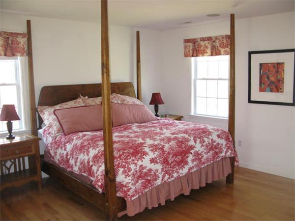56 Ellsworth Road Rowley, MA 01969 - Photo 15 of 27