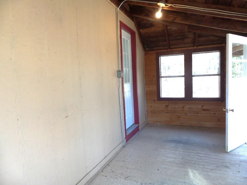 660 Unity Road Waterville, ME 04901 - Photo 3 of 24 Side Porch Entry