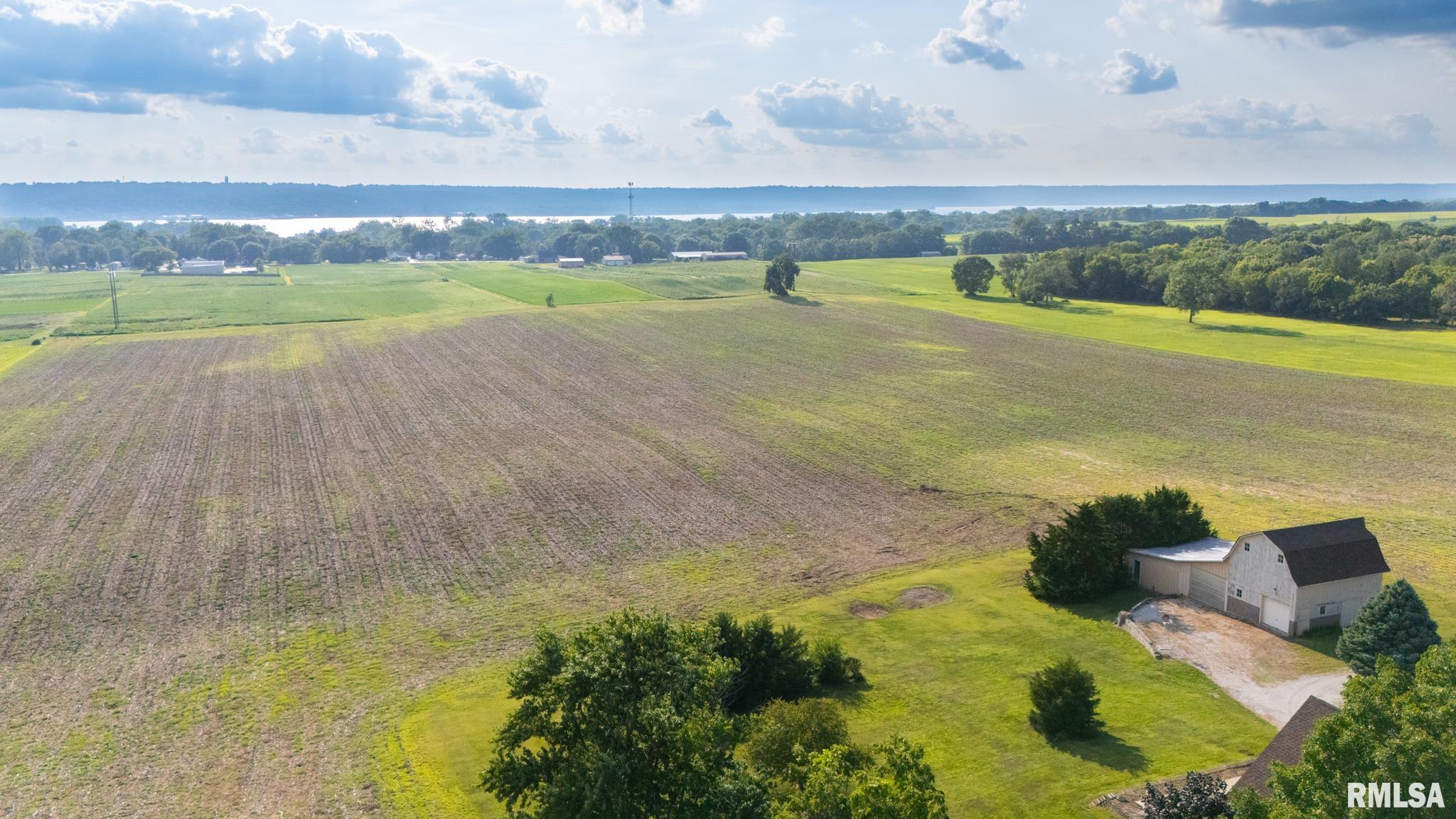 1105 Upper Spring Bay Road East Peoria, IL 61611 - Photo 97 of 100 Gallery Image 97