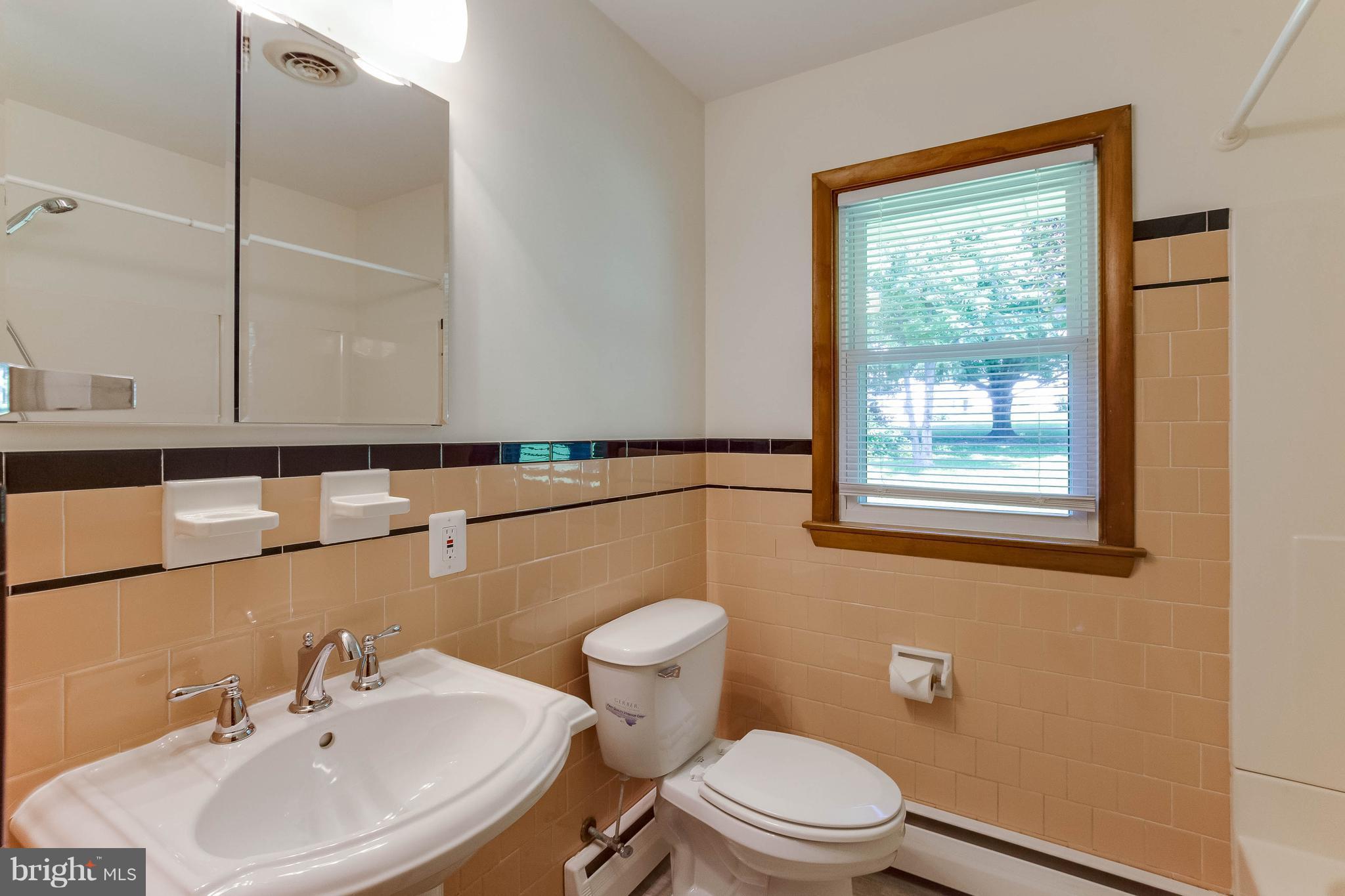 3430 Hampstead Mexico Road Hampstead, MD 21074 - Photo 14 of 28 Updated Main Level Bath 1