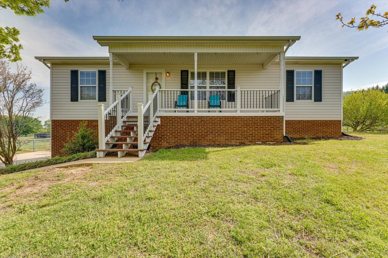 01-84 Green Valley Dr-1
