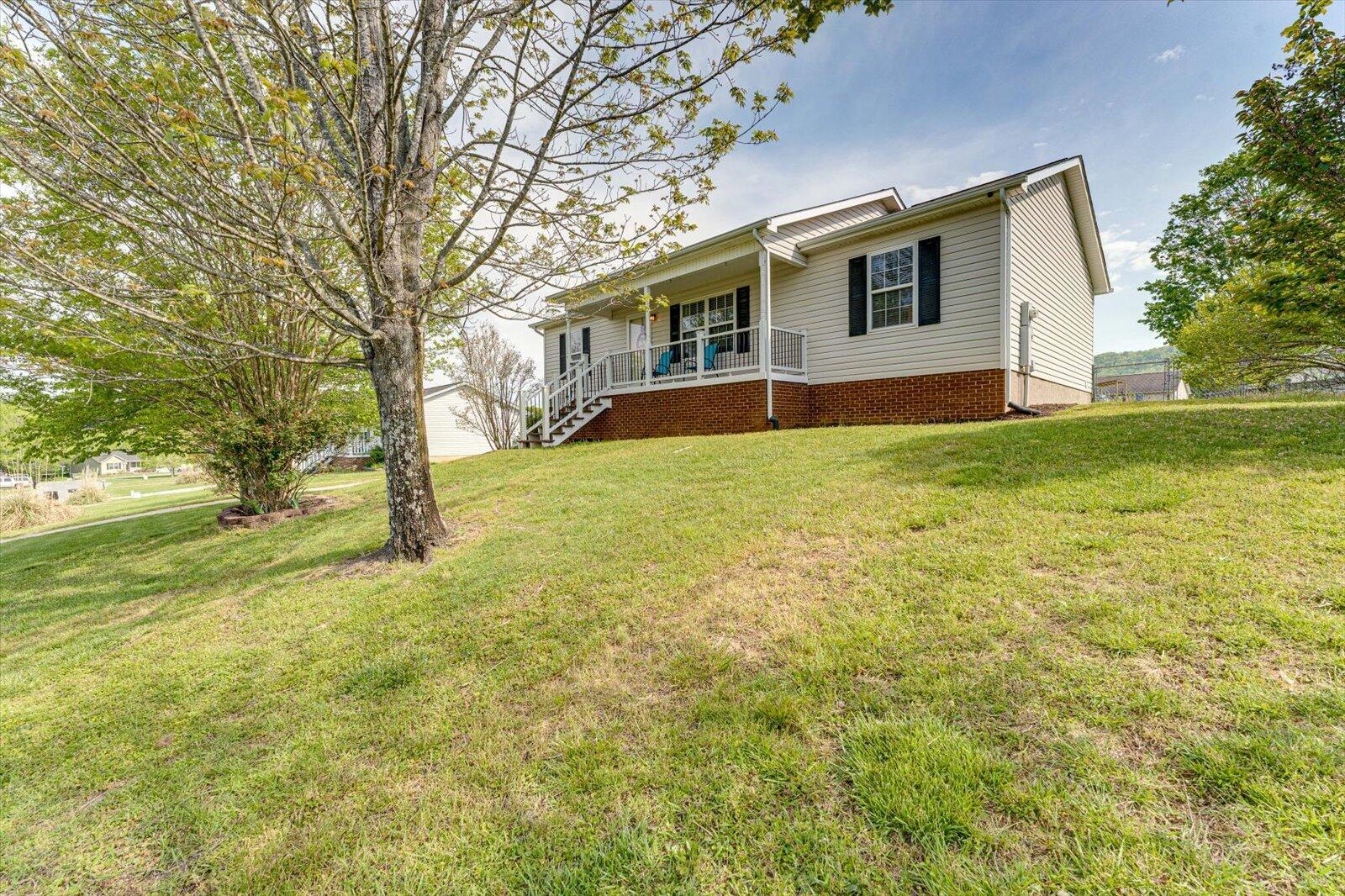 02-84 Green Valley Dr-2