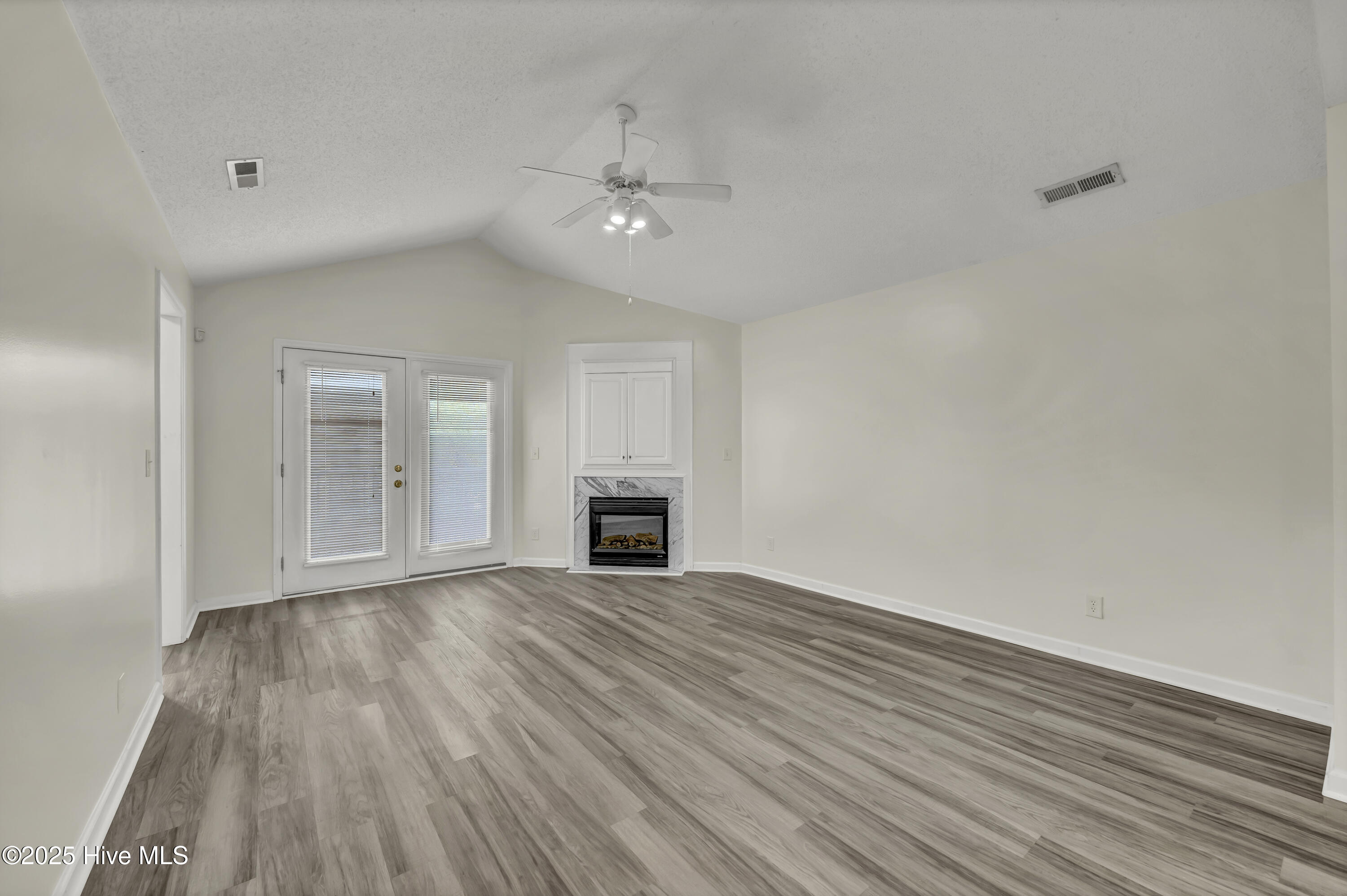 5012 Hunters Trail, Unit 7 Wilmington, NC 28405 - Photo 13 of 32 IMG_7212