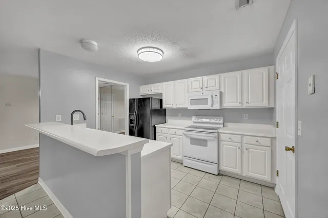 $1,600 | 5012 Hunters Trail, Unit 7, Wilmington, NC 28405