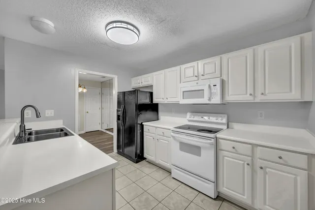 $1,600 | 5012 Hunters Trail, Unit 7, Wilmington, NC 28405