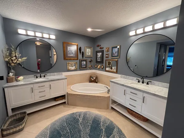 $405,000 | 18 Harbour Isle Drive West, Unit 102, Fort Pierce, FL 34949