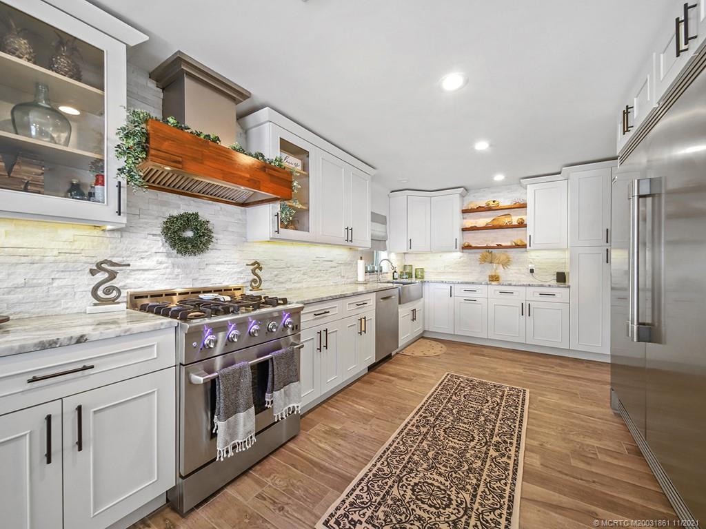 1254 Southwest Dyer Point Road Palm City, FL 34990 - Photo 15 of 50 Gallery Image 15
