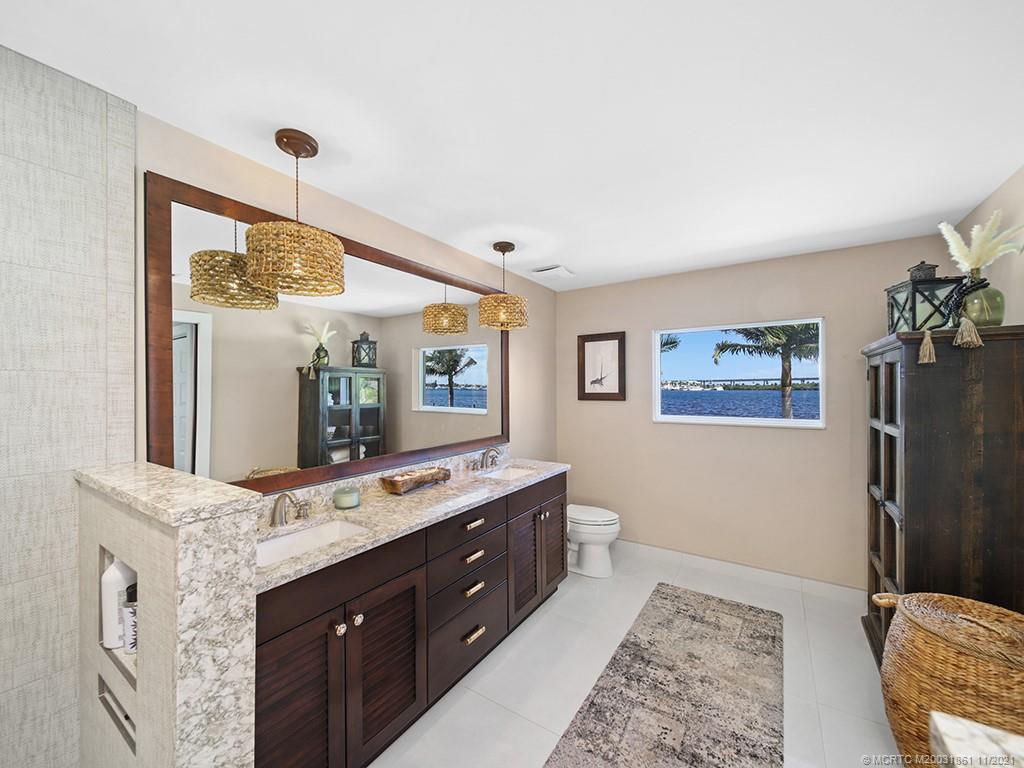 1254 Southwest Dyer Point Road Palm City, FL 34990 - Photo 21 of 50 Gallery Image 21