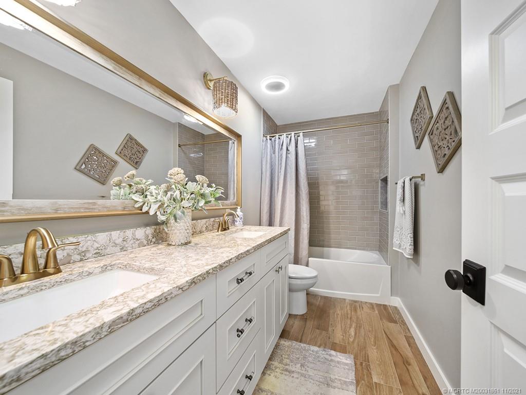 1254 Southwest Dyer Point Road Palm City, FL 34990 - Photo 28 of 50 Gallery Image 28