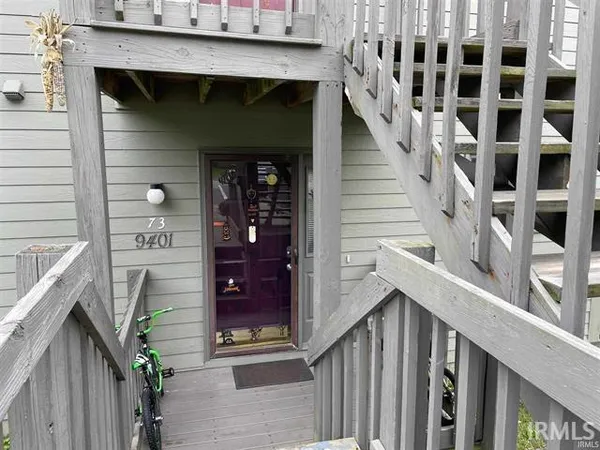 $234,400 | 9401 South Pointe Retreat Drive, Bloomington, IN 47401
