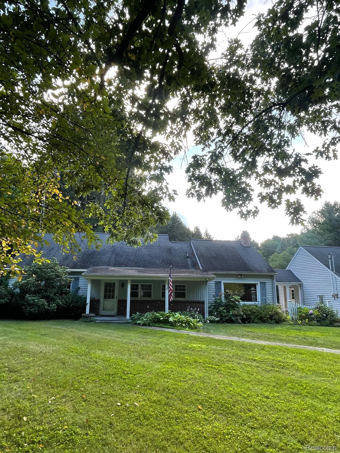8874 Lansing Avenue Rives Junction, MI 49277 - Photo 2 of 19 Gallery Image 2