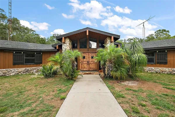 $750,000 | 672 East Belt Avenue, Bushnell, FL 33513