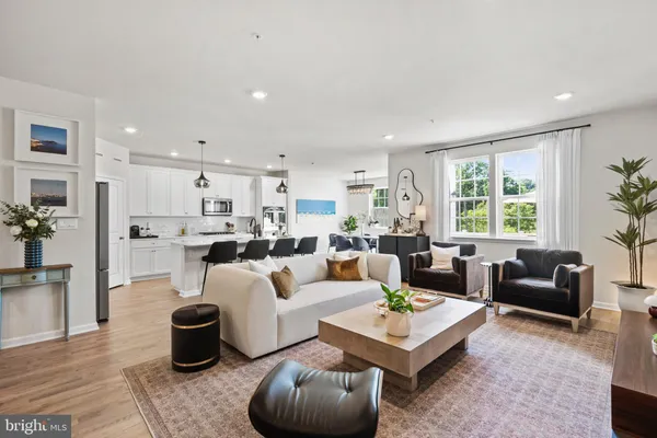 $799,000 | 50 Rose Hill Way, Glen Mills, PA 19342