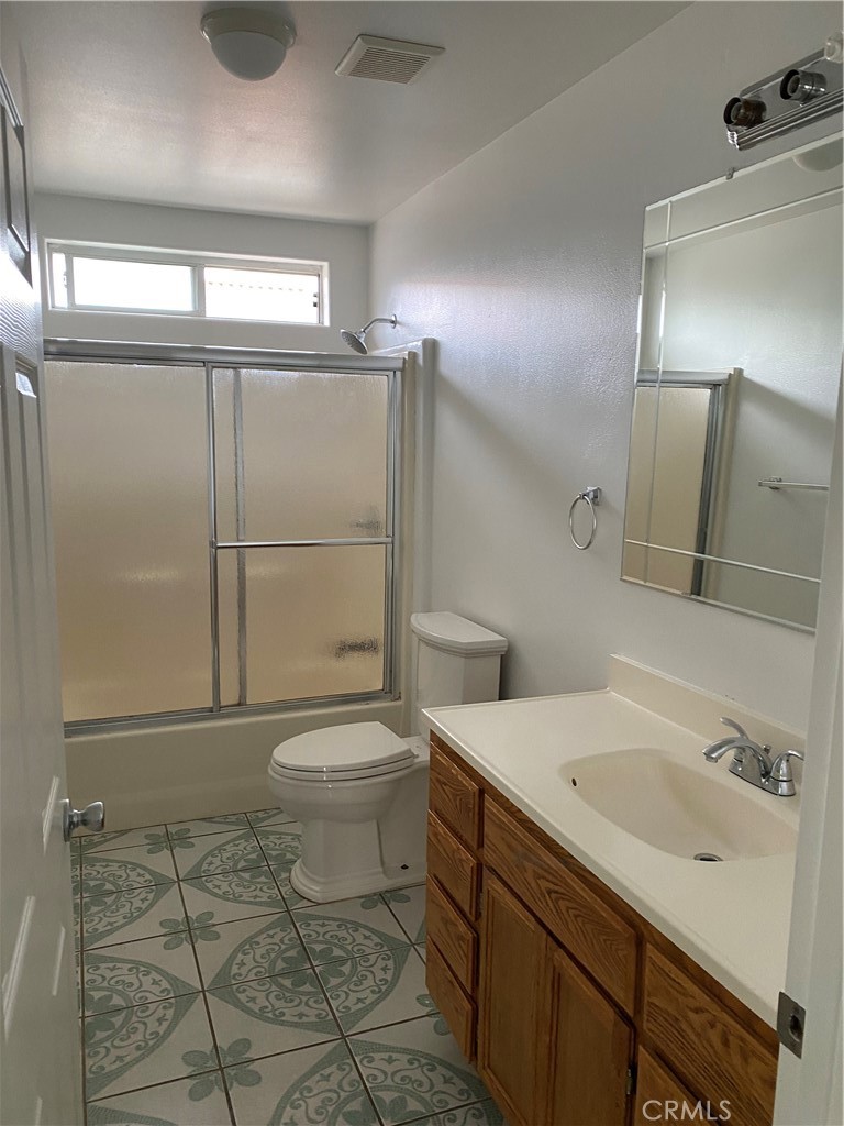 217 East 5th Street Perris, CA 92570 - Photo 8 of 9