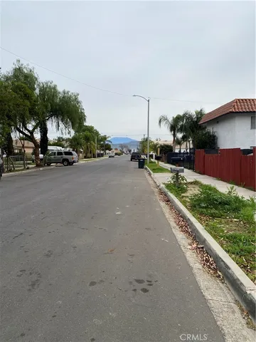$750,000 | 217 East 5th Street, Perris, CA 92570