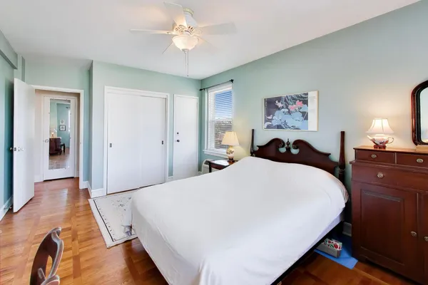 $549,000 | 1585 Ridge Avenue, Unit 505, Evanston, IL 60201