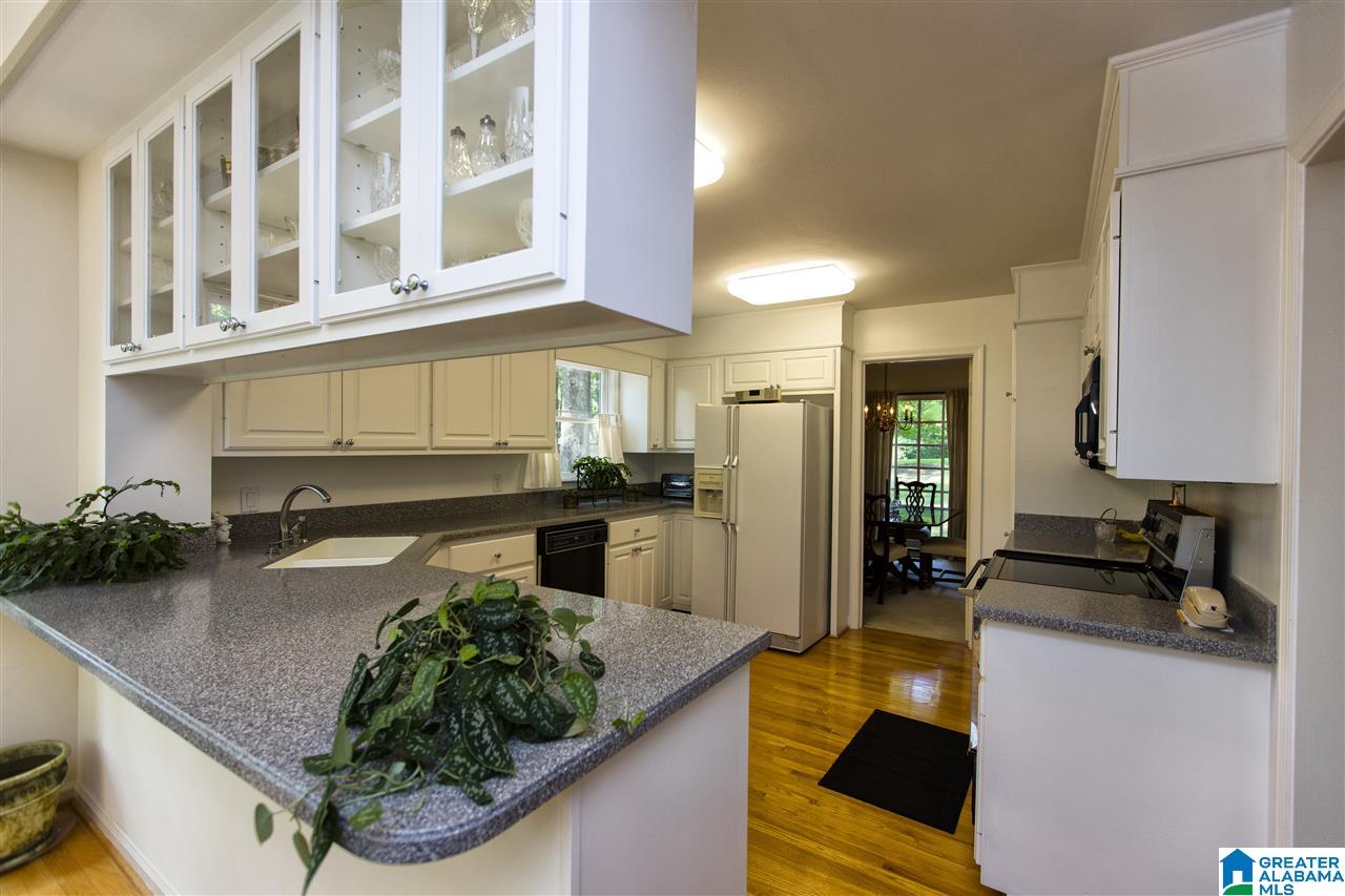 785 Dividing Ridge Drive Birmingham, AL 35244 - Photo 20 of 49