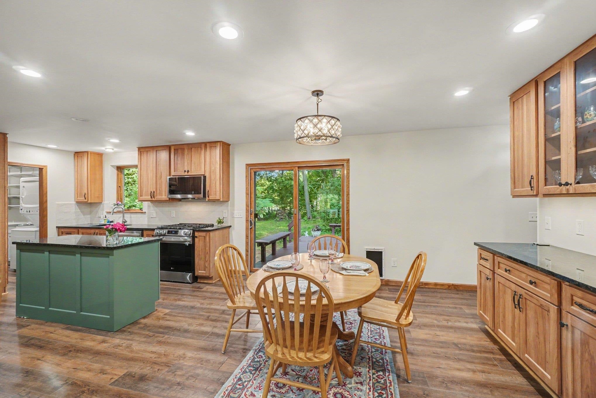 3963 Pembroke Road Bay City, MI 48706 - Photo 4 of 22 Gallery Image 4