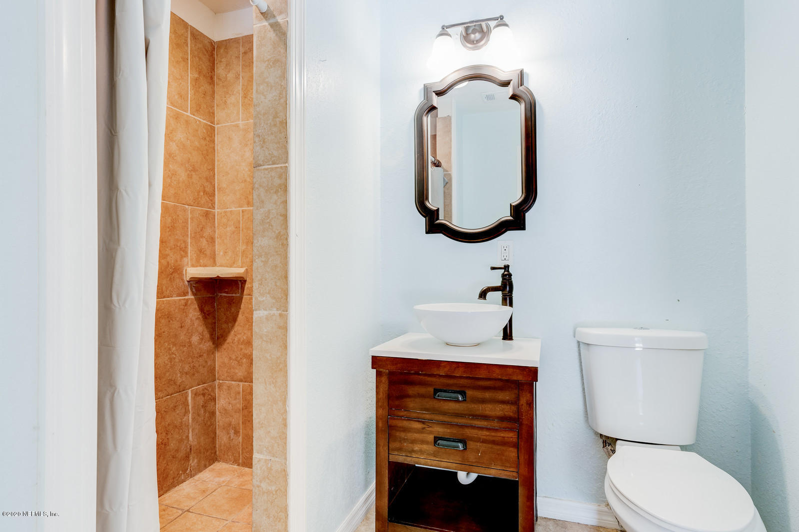 11320 Guinn Road Jacksonville, FL 32218 - Photo 10 of 17 11320 Guinn Guest Suite Bath