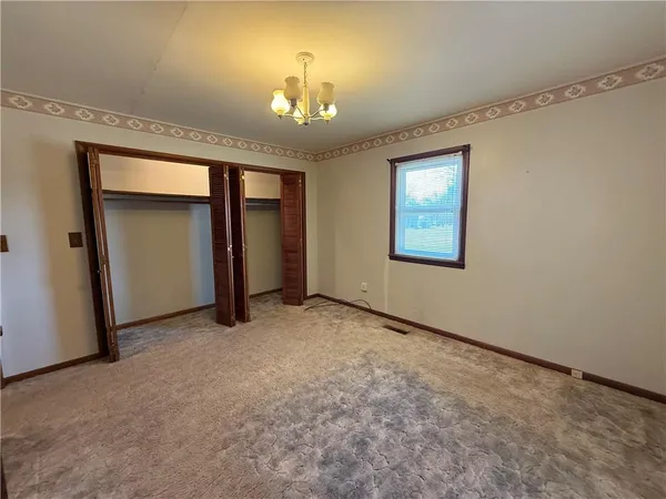 $262,000 | 792 South 196th Street, Pittsburg, KS 66762