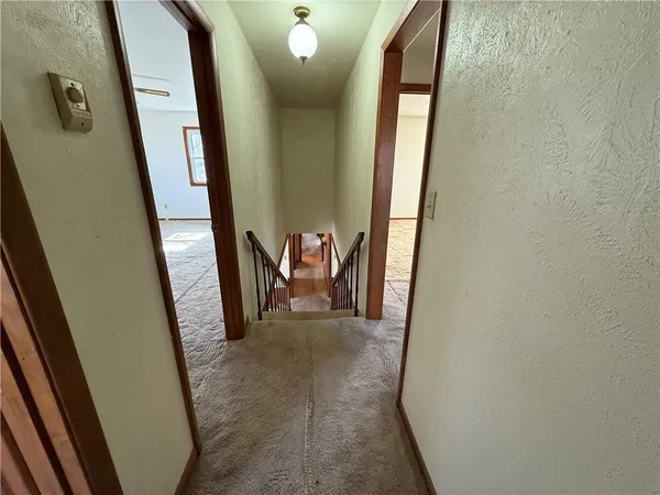 $262,000 | 792 South 196th Street, Pittsburg, KS 66762