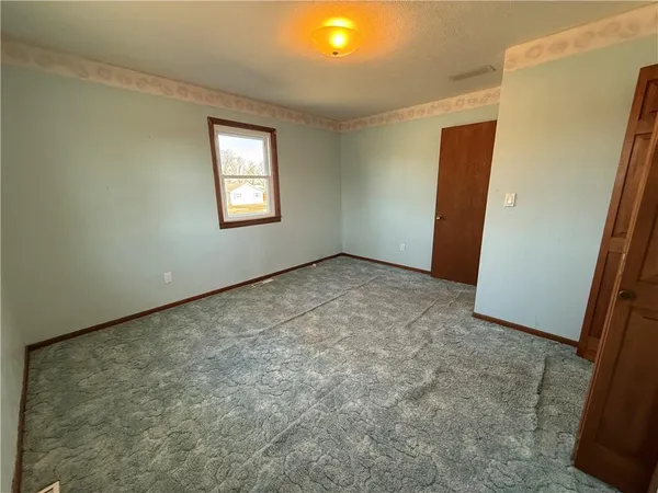 $262,000 | 792 South 196th Street, Pittsburg, KS 66762