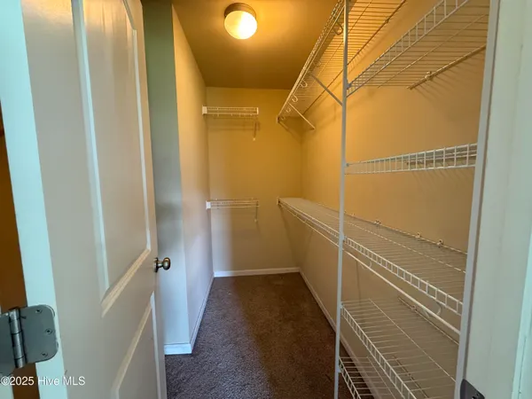 $1,750 | 100 Stonewater Lane, Jacksonville, NC 28546